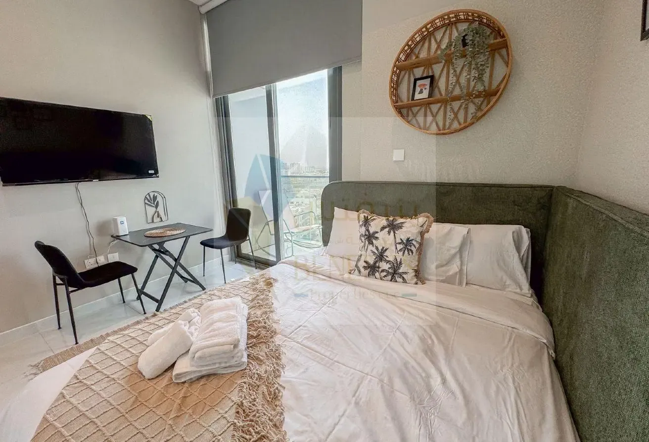 FULLY FURNISHED | GOOD VIEW | CHEAP RENT|