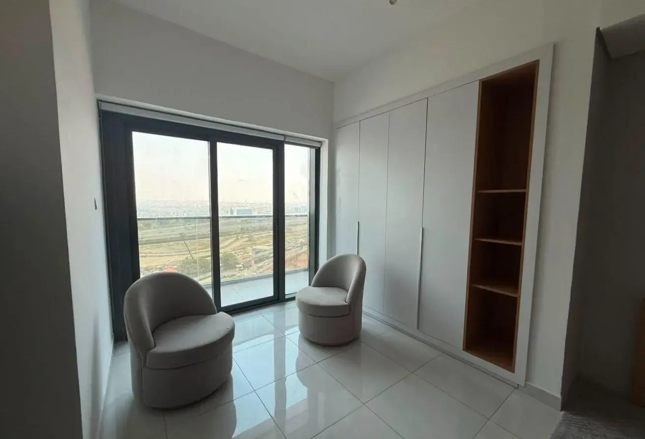 Furnished Big Studio Modern Ready to Move
