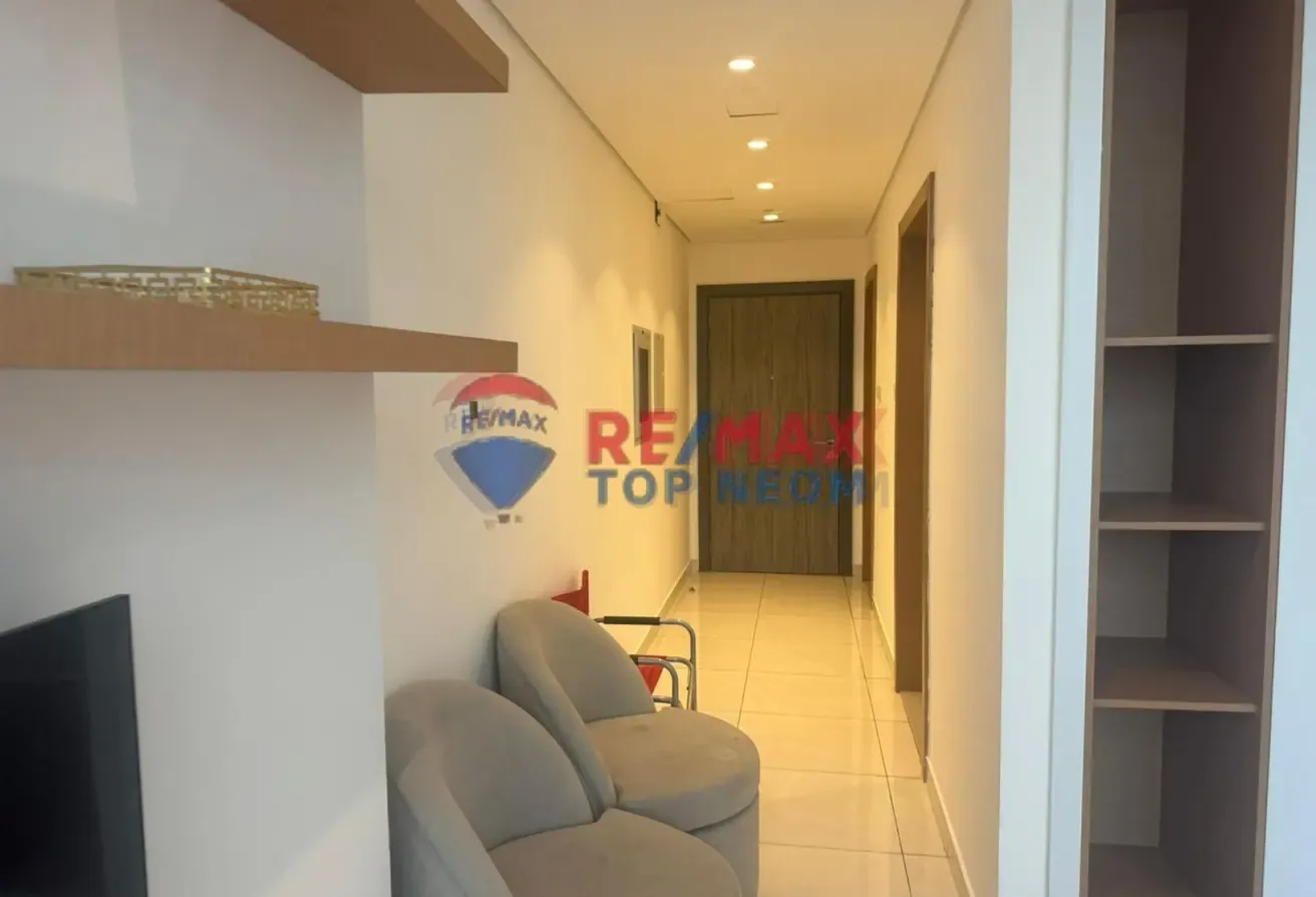 HOT DEAL - VACANT - FURNISHED