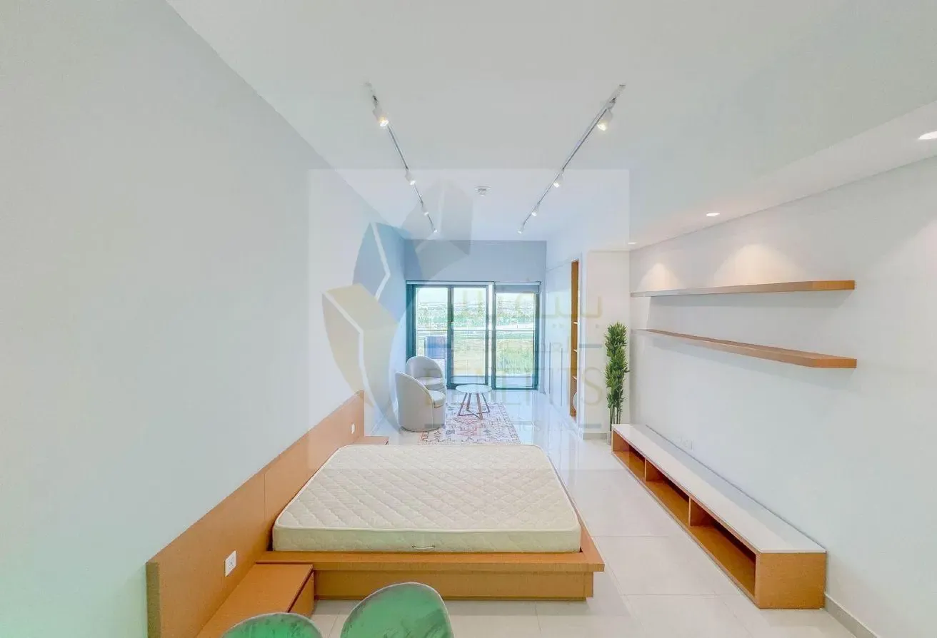 Studio | Furnished | Vacant