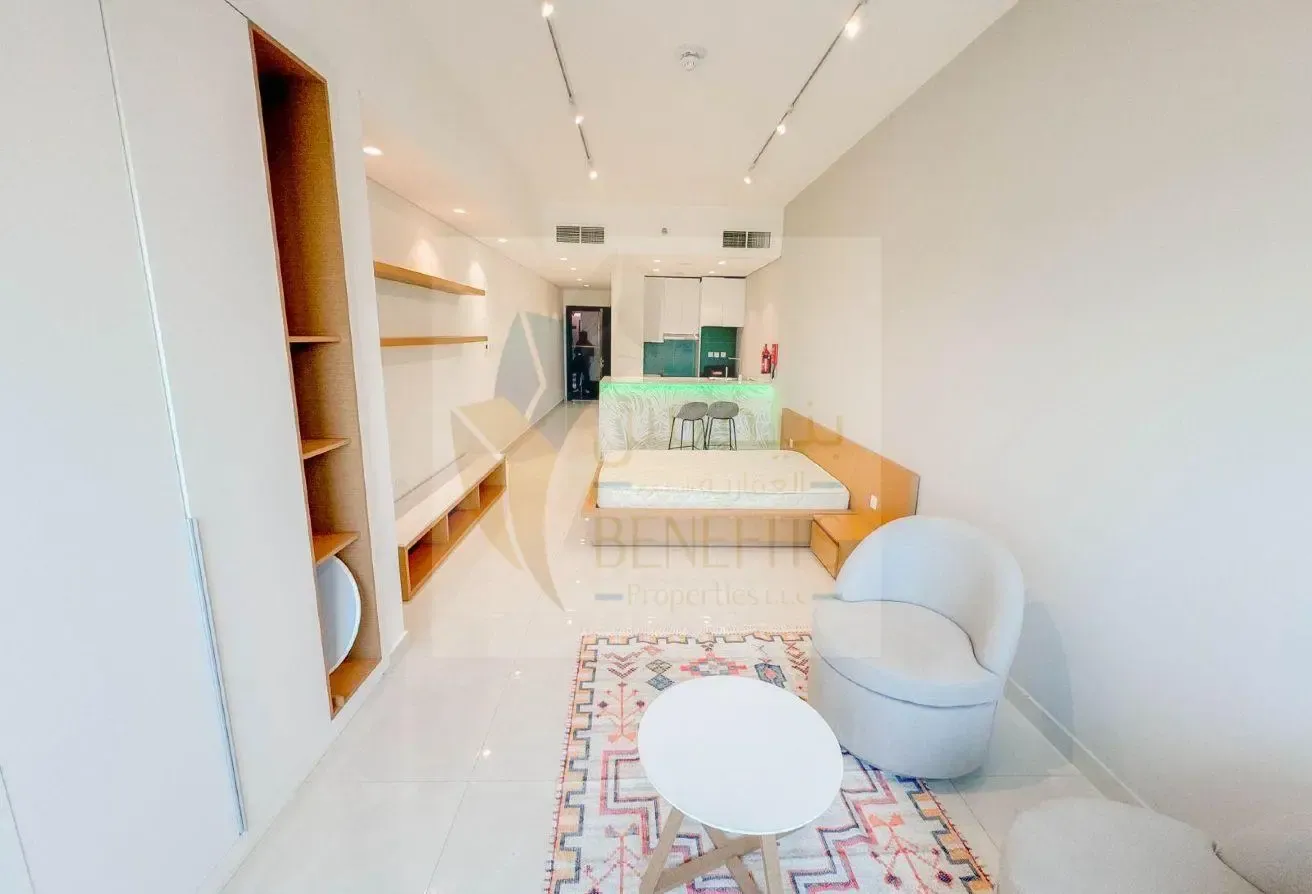 Studio | Furnished | Vacant