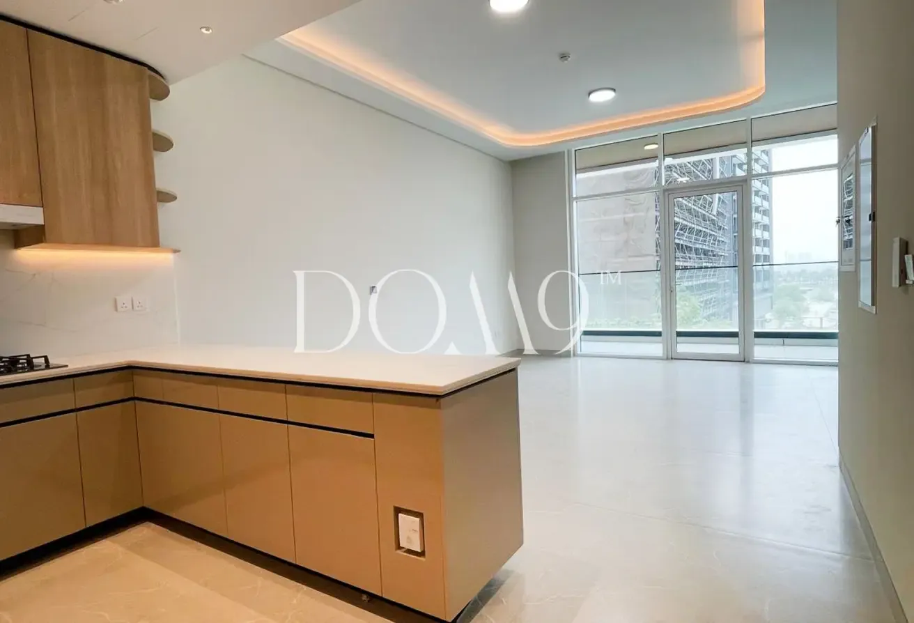Spacious Corner Unit | Maid's Room | Open Views