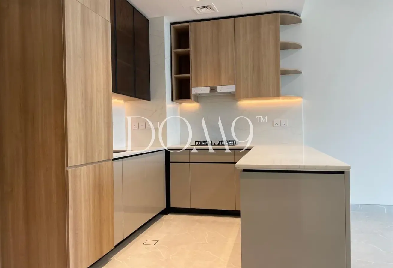 Spacious Corner Unit | Maid's Room | Open Views
