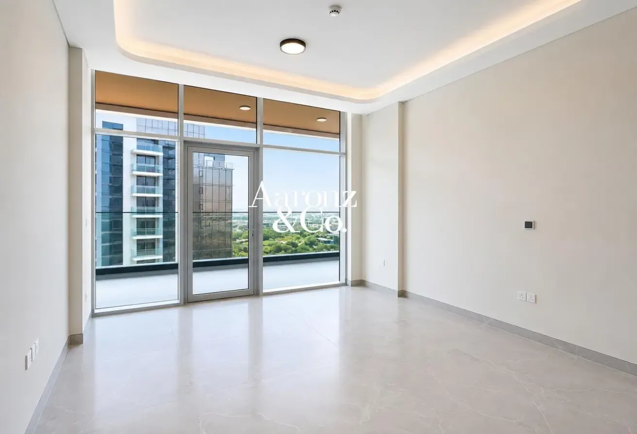 Corner Unit | Large Balcony | Vacant