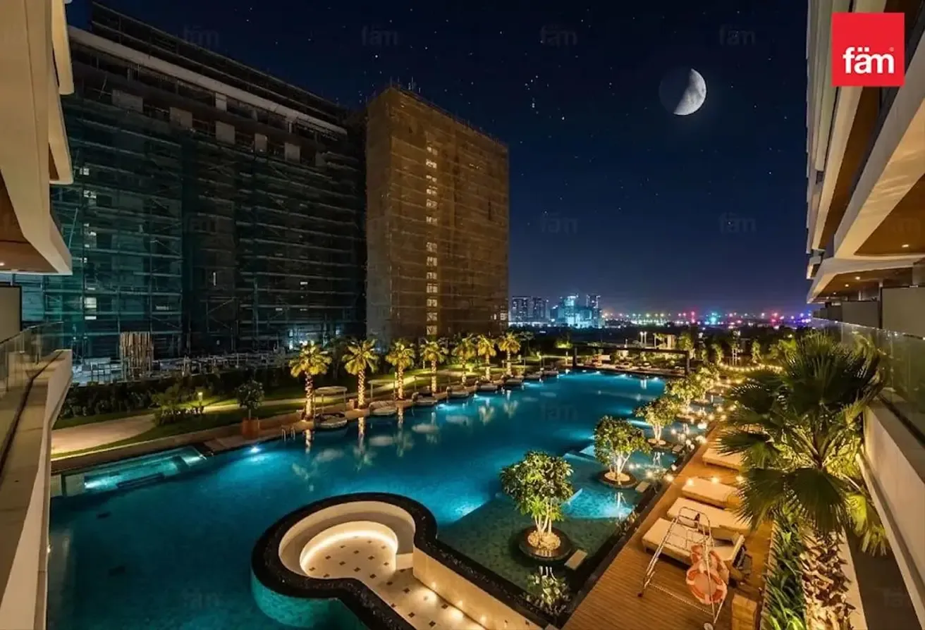 Ultra Luxury | Vacant | Brand New