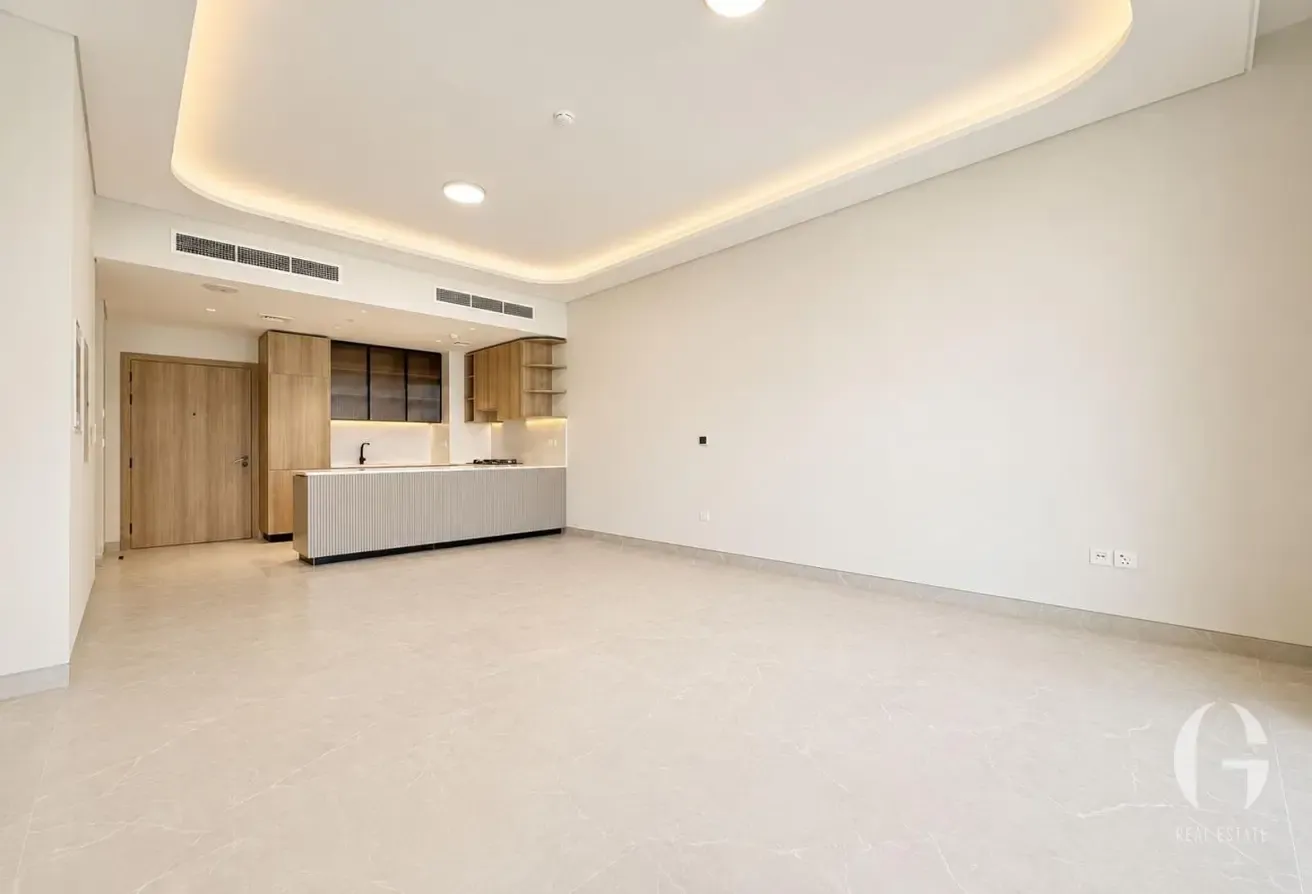 Corner Unit | Prime Location | Vacant | Spacious