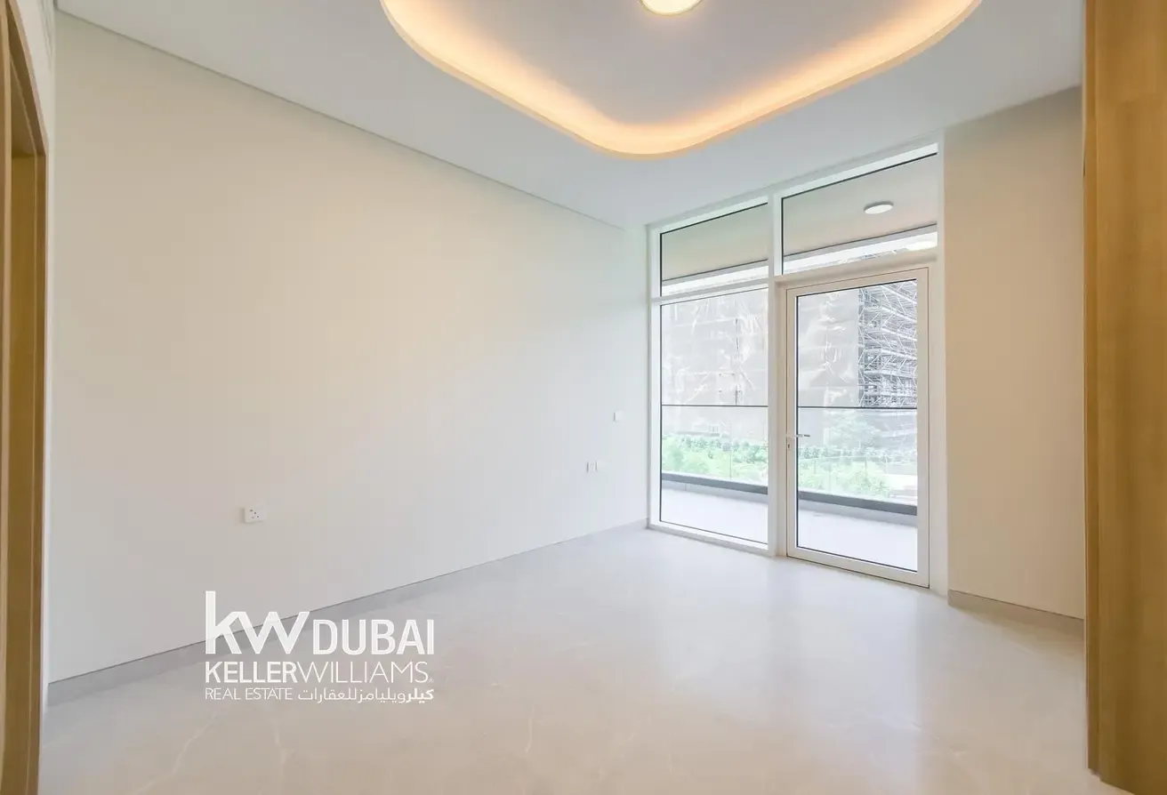 Spacious | Golf Course Views | Prime Location