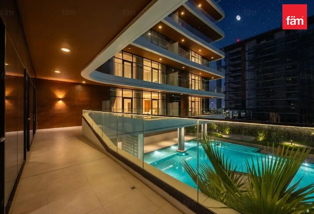 Luxury 2bdr | Golf Residences | Vacant Now