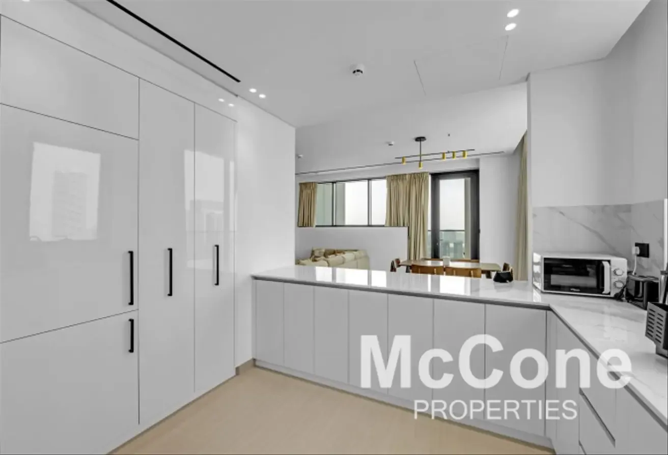 Fully furnished | High Floor | Spacious