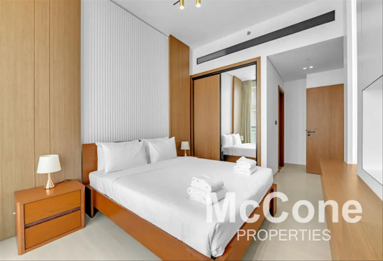 Fully furnished | High Floor | Spacious
