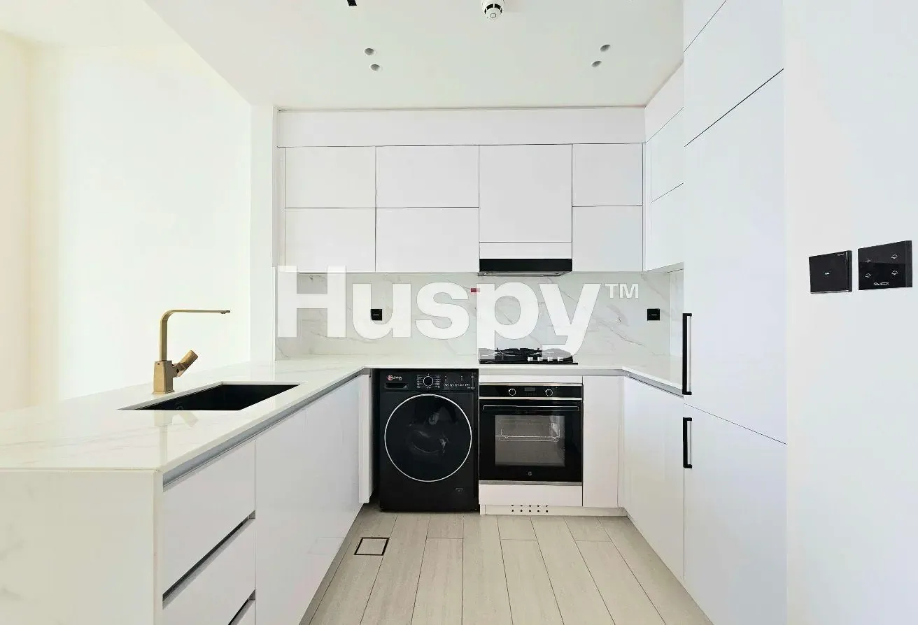 High Floor | Vacant | Semi Furnished