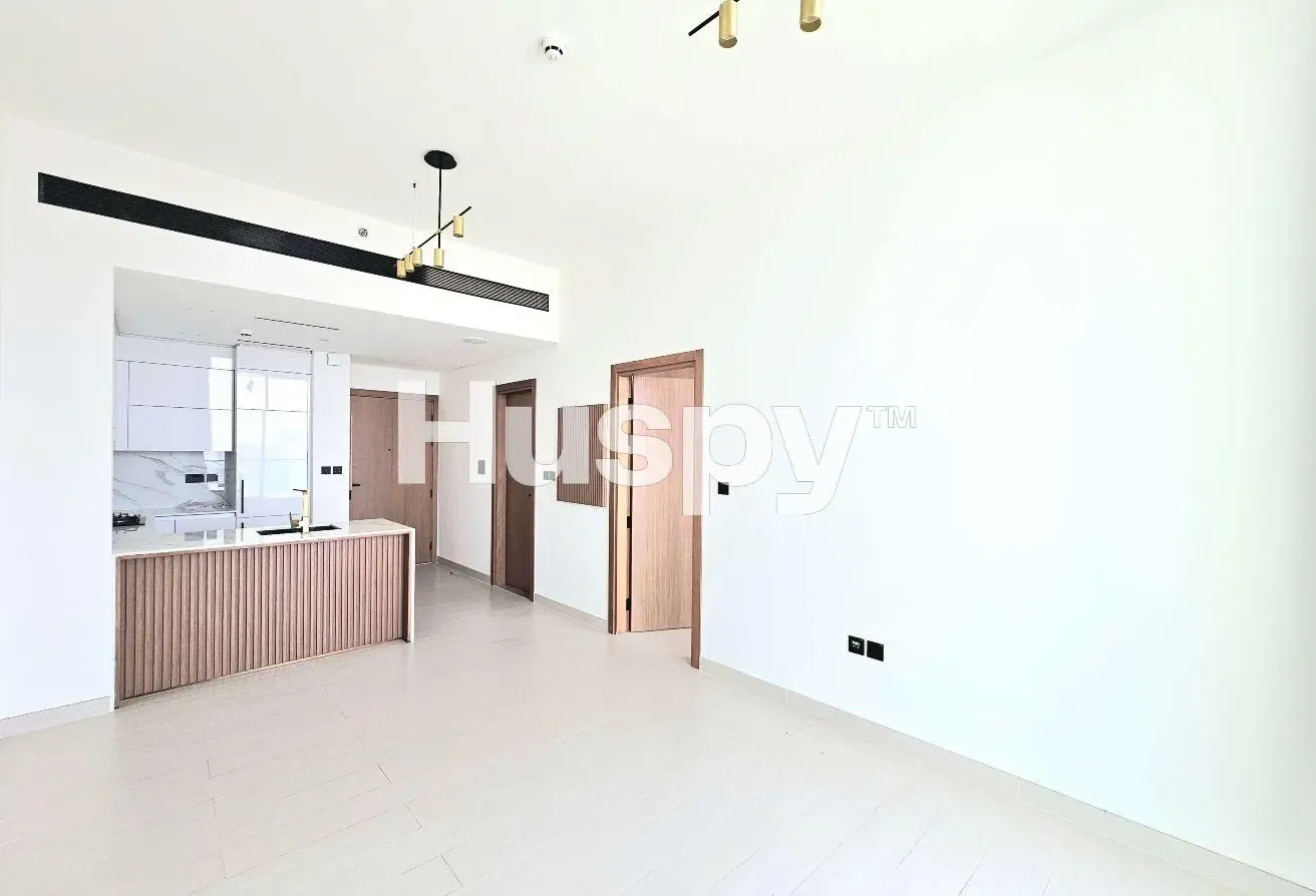 High Floor | Vacant | Semi Furnished