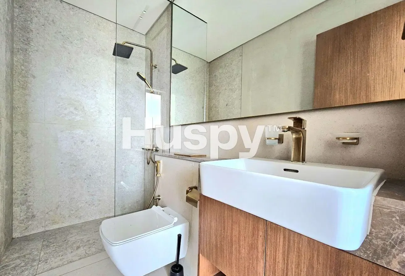 High Floor | Vacant | Semi Furnished
