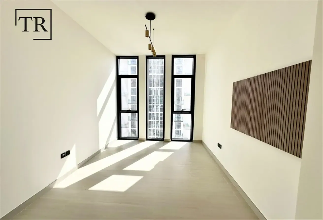 Spacious Layout |Premium Finishes| Prime Location