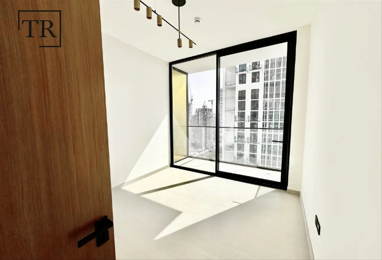 Spacious Layout |Premium Finishes| Prime Location
