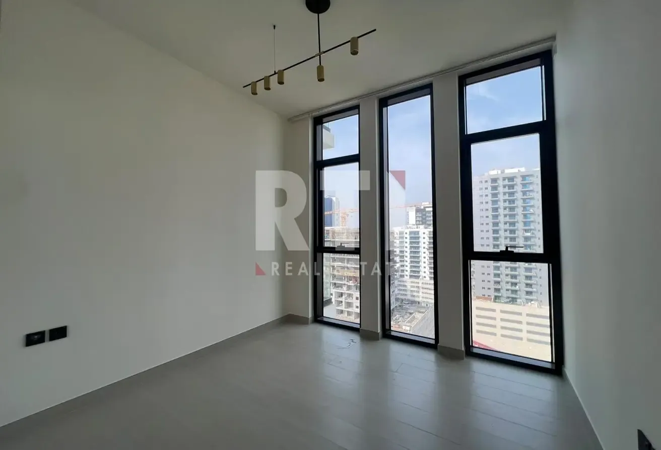 Spacious Brand New with Private Pool High Floor