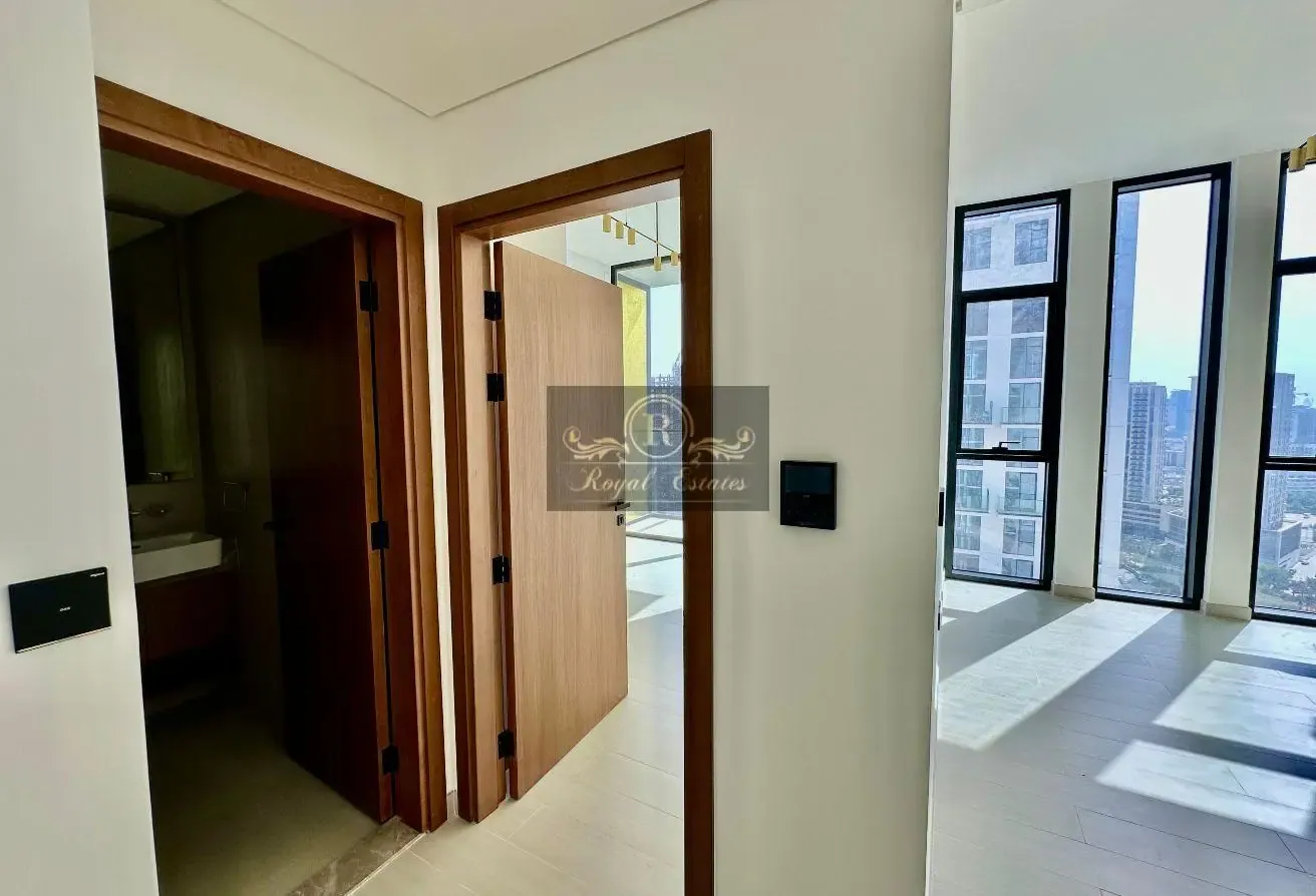 High Floor | Negotiable Price | Ready to move