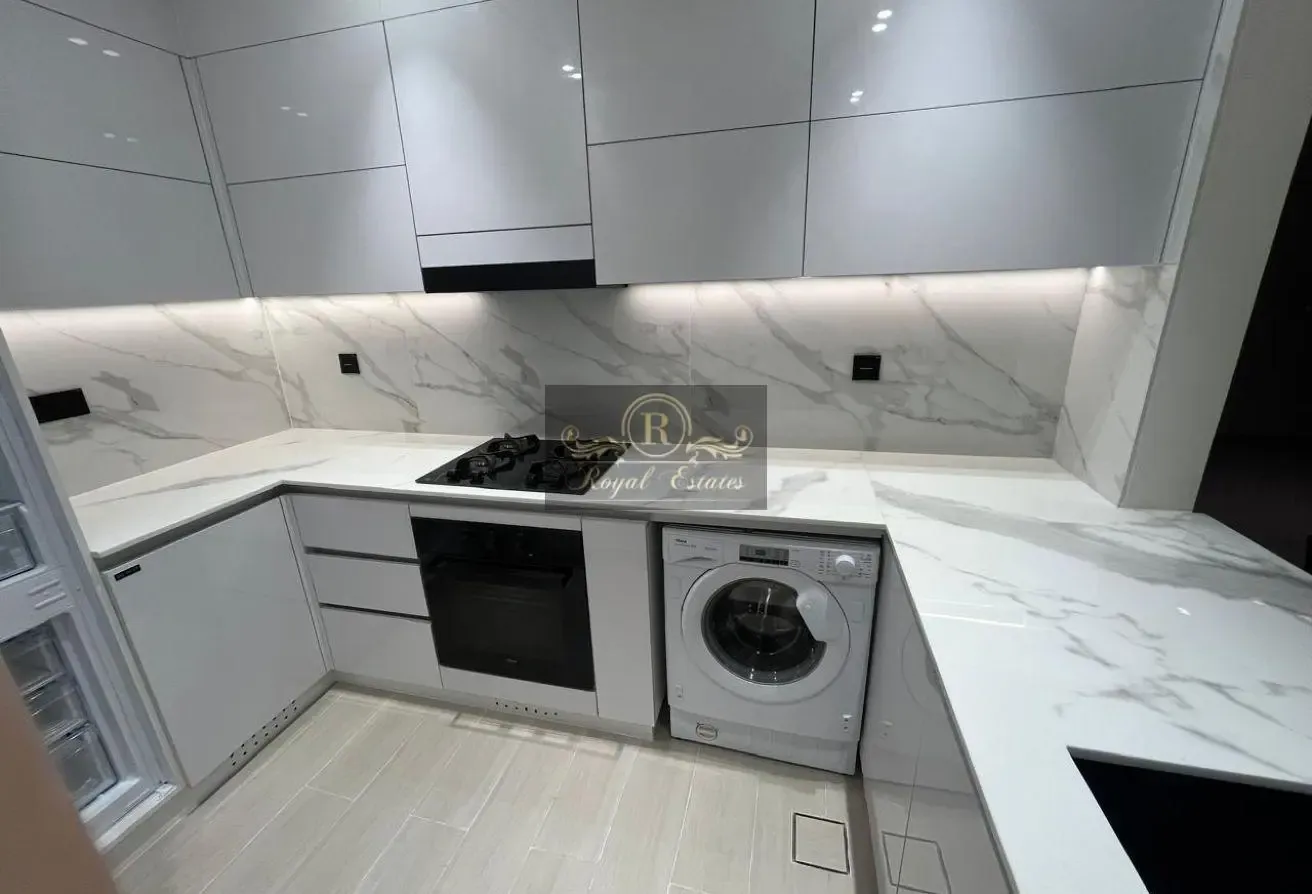High Floor | Negotiable Price | Ready to move