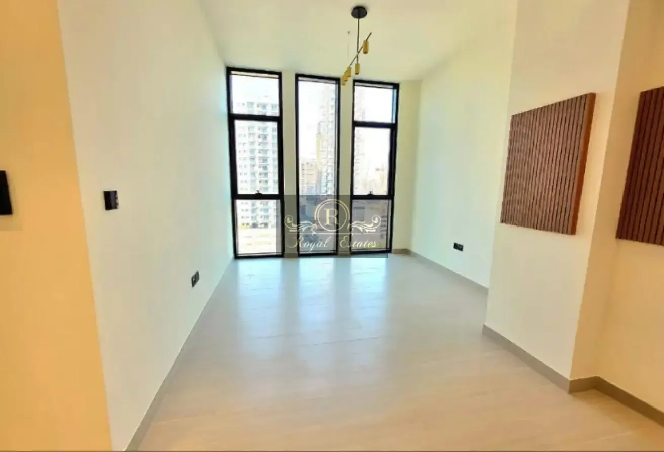 High Floor | Negotiable Price | Ready to move