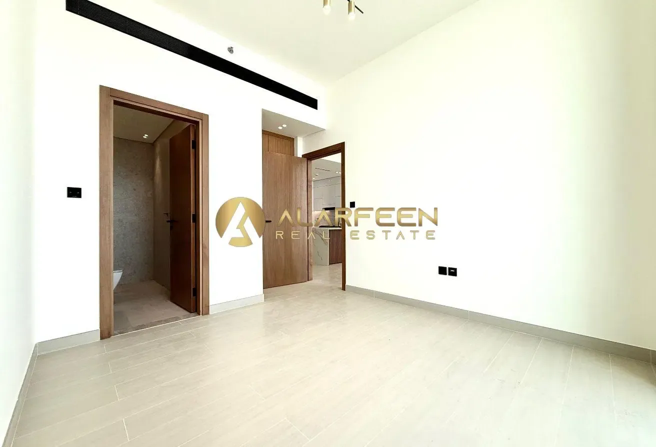 Kitchen Appliances | Bright Layout | Best Price