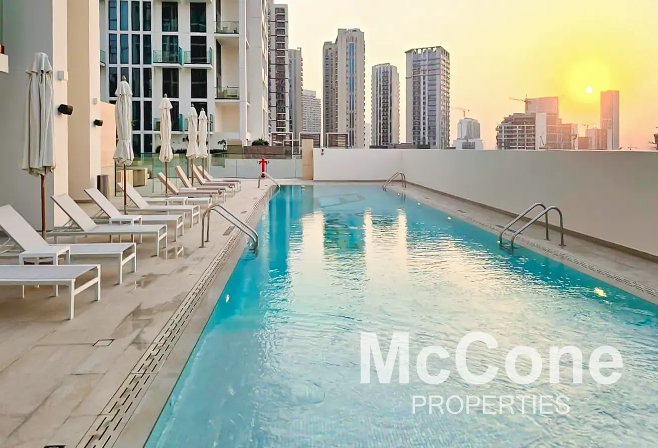 High Floor | Fitted Kitchen | Modern Finishing
