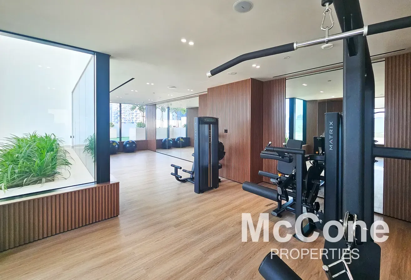 High Floor | Fitted Kitchen | Modern Finishing