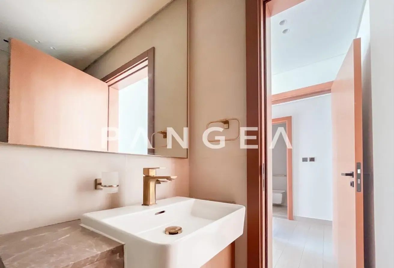High Floor | Open View | Private Pool