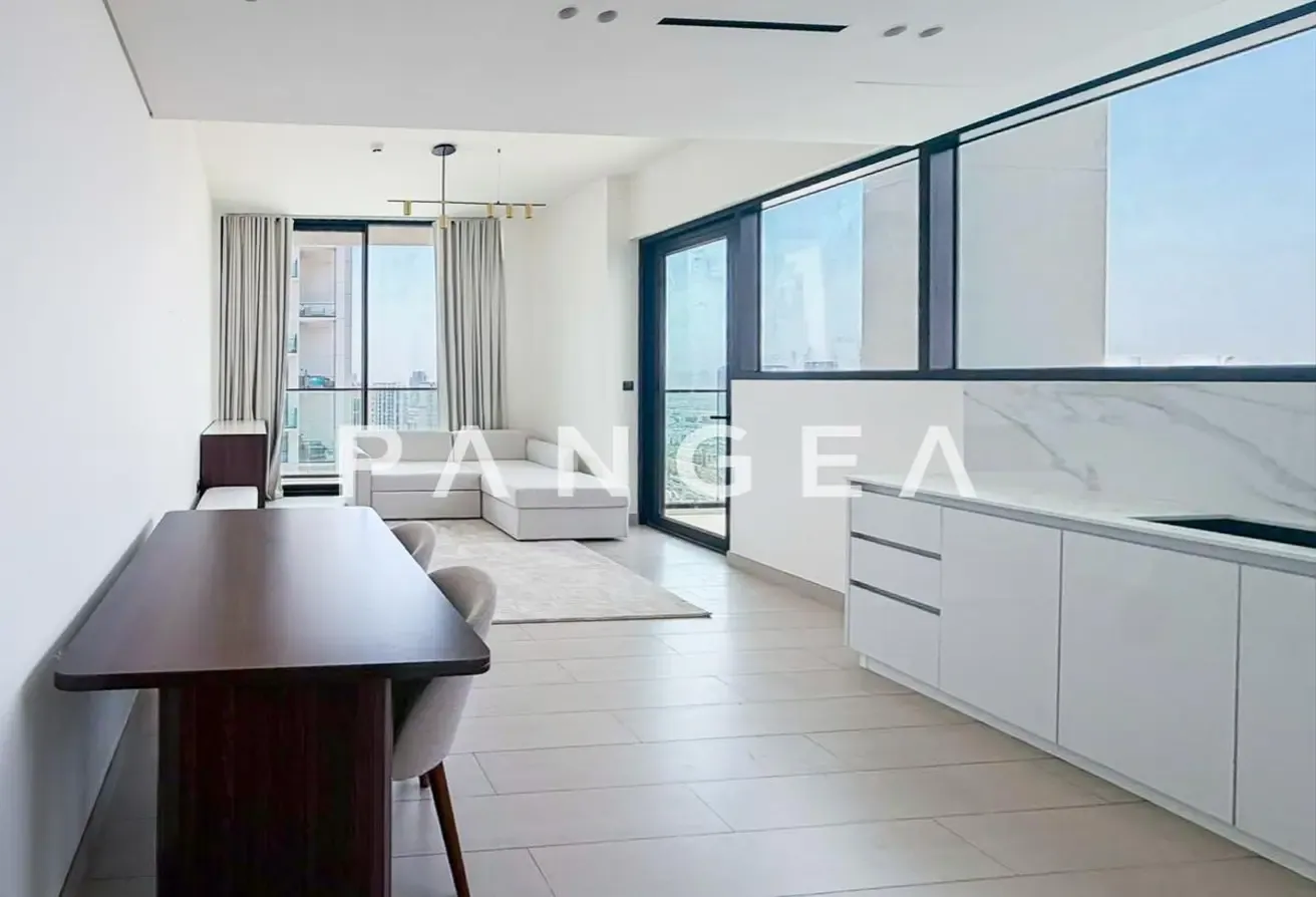 High Floor | Open View | Private Pool