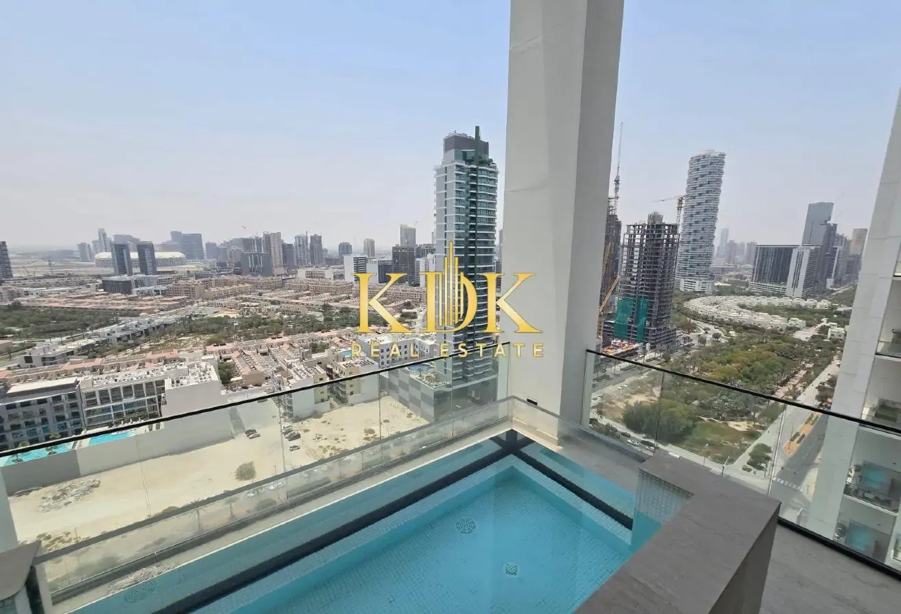 Gorgeous | Private Pool | High Floor | Call Now