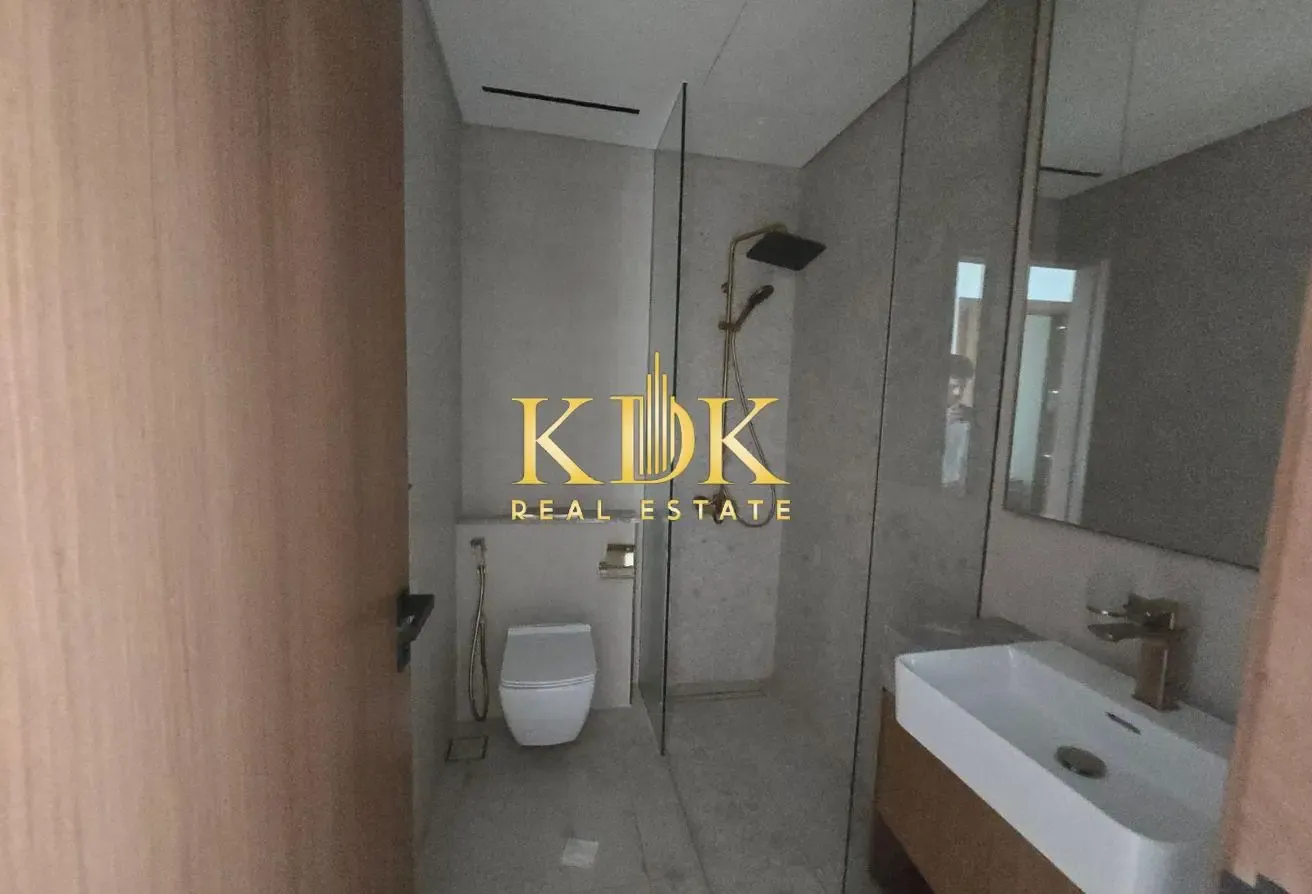Gorgeous | Private Pool | High Floor | Call Now