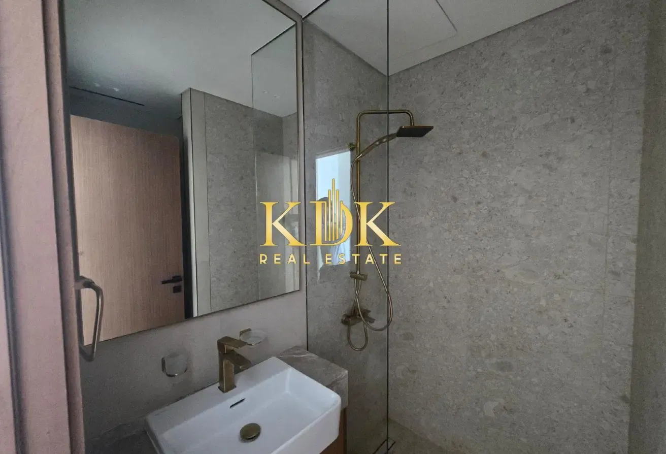 Gorgeous | Private Pool | High Floor | Call Now