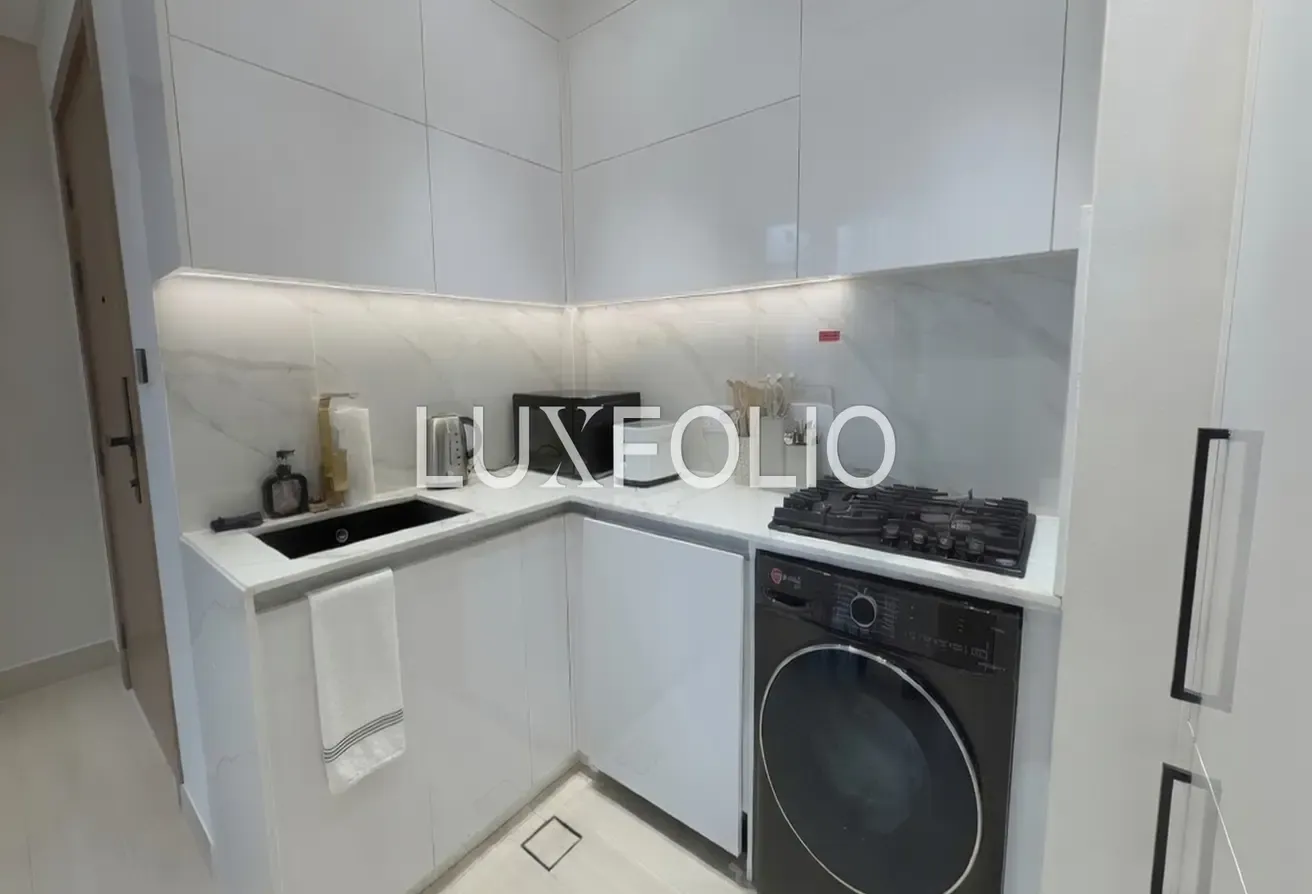 Fully Furnished | Upgraded | Dishwasher