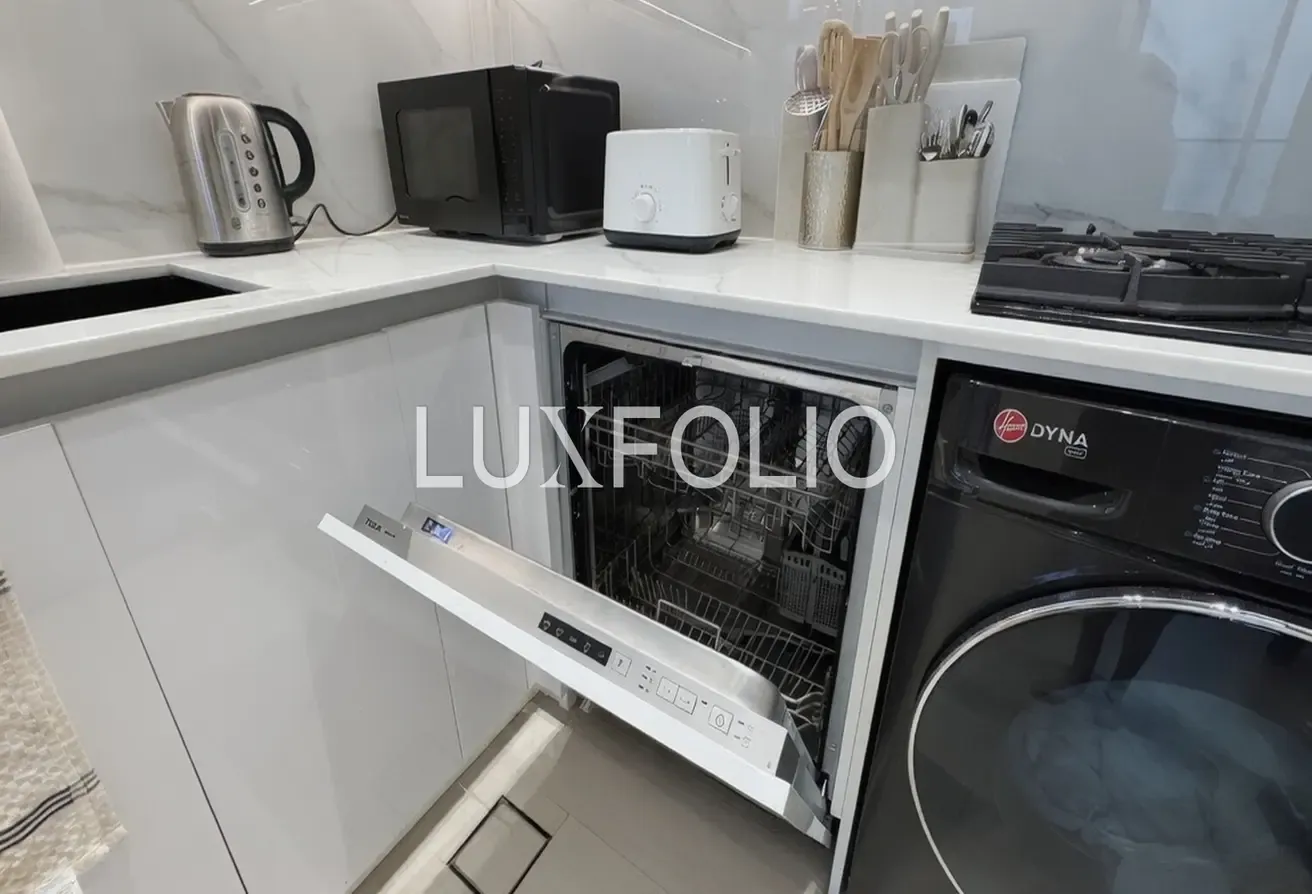 Fully Furnished | Upgraded | Dishwasher