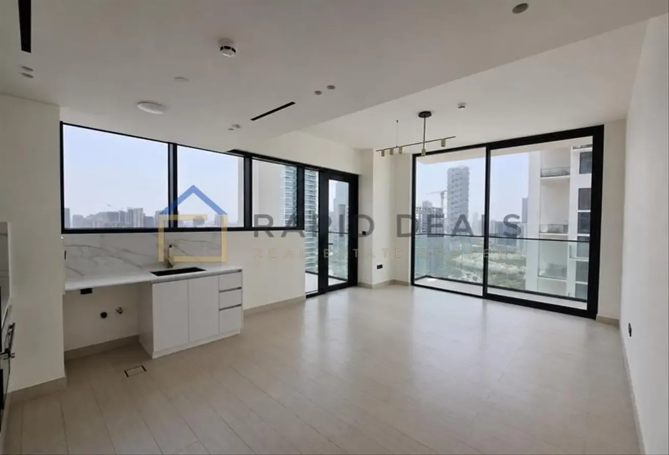 2BR Apartment with Private Pool - Vacant Unit
