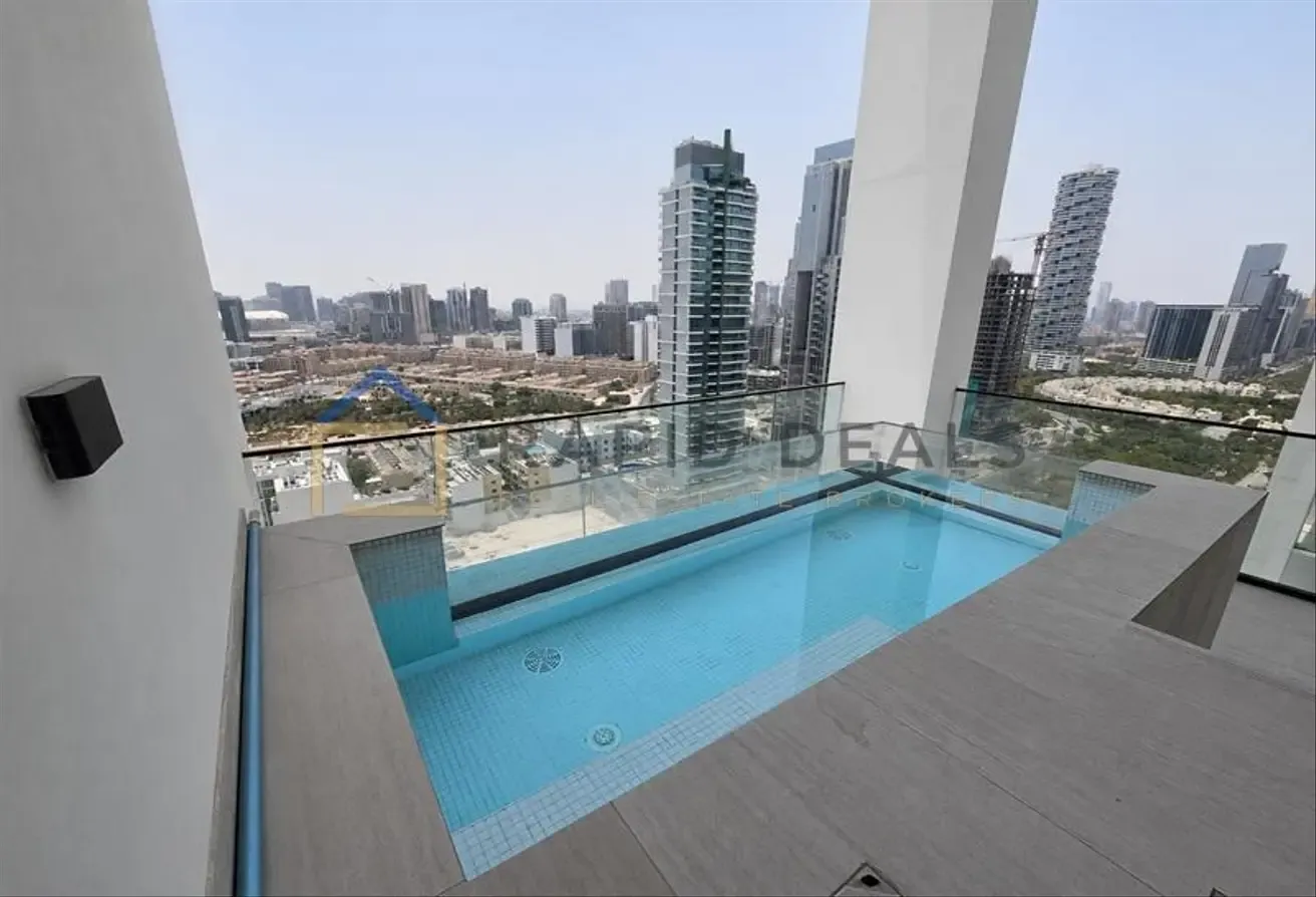 2BR Apartment with Private Pool - Vacant Unit