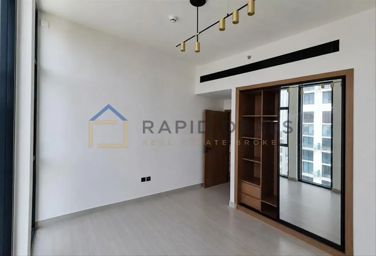 2BR Apartment with Private Pool - Vacant Unit