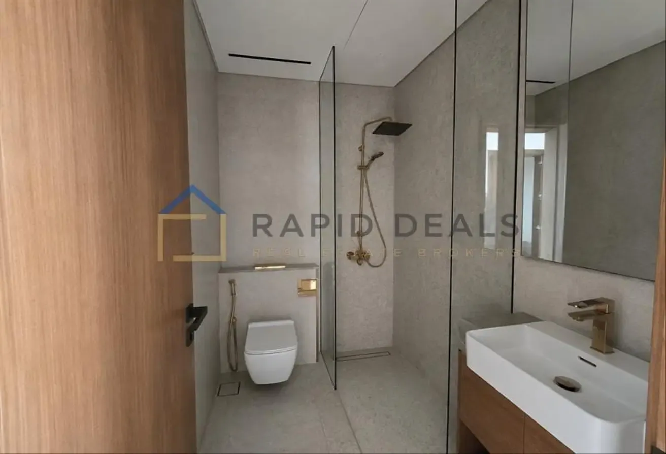 2BR Apartment with Private Pool - Vacant Unit
