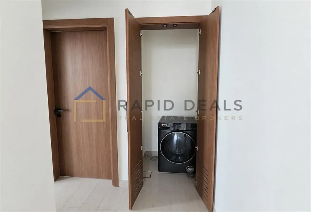 2BR Apartment with Private Pool - Vacant Unit