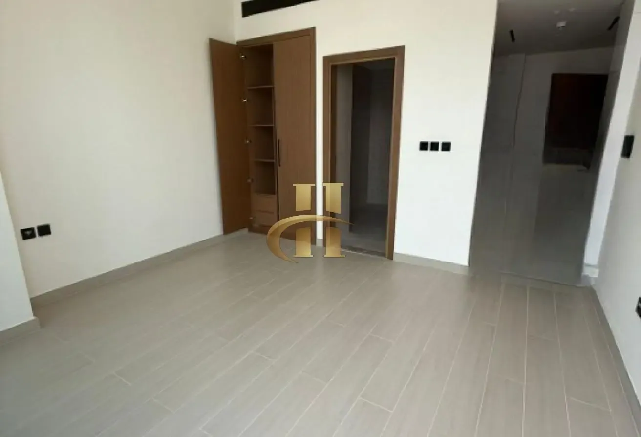 New Building | Elegant | Vacant