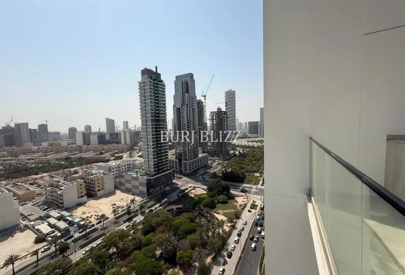 Premium 2BR Home | Private Jacuzzi | Park View