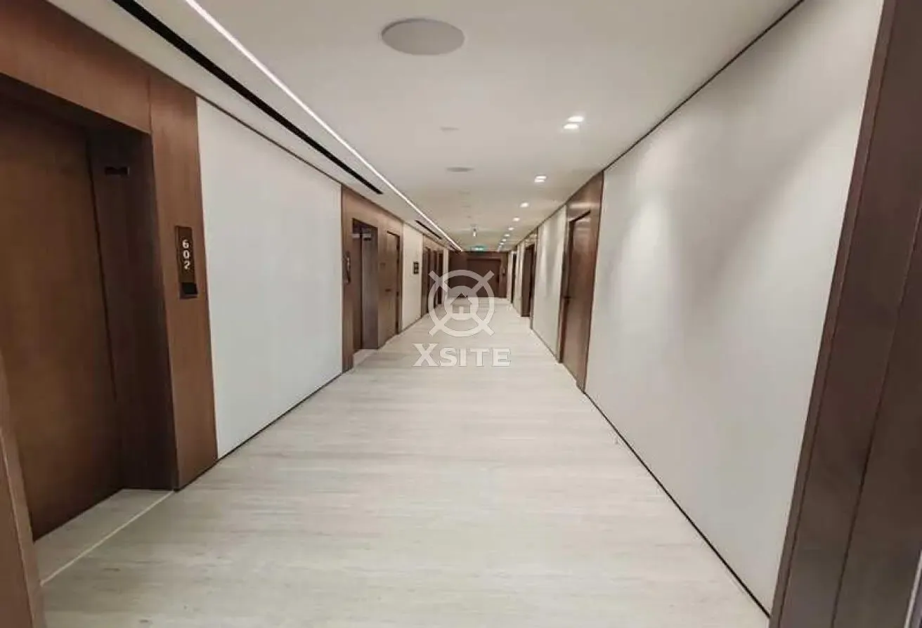Unfurnished 1 BR | Great Amenities | Well-Lit