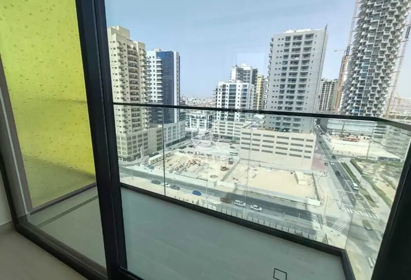 Unfurnished 1 BR | Great Amenities | Well-Lit