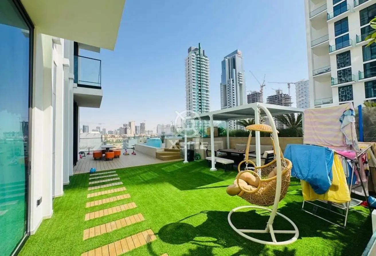 Unfurnished 1 BR | Great Amenities | Well-Lit