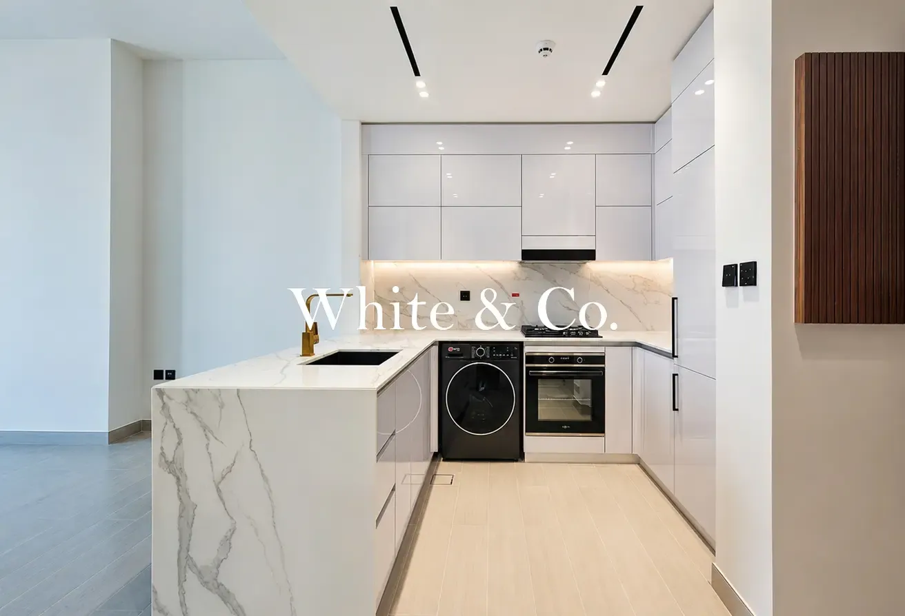 Unfurnished | Multiple Cheques | High Floor
