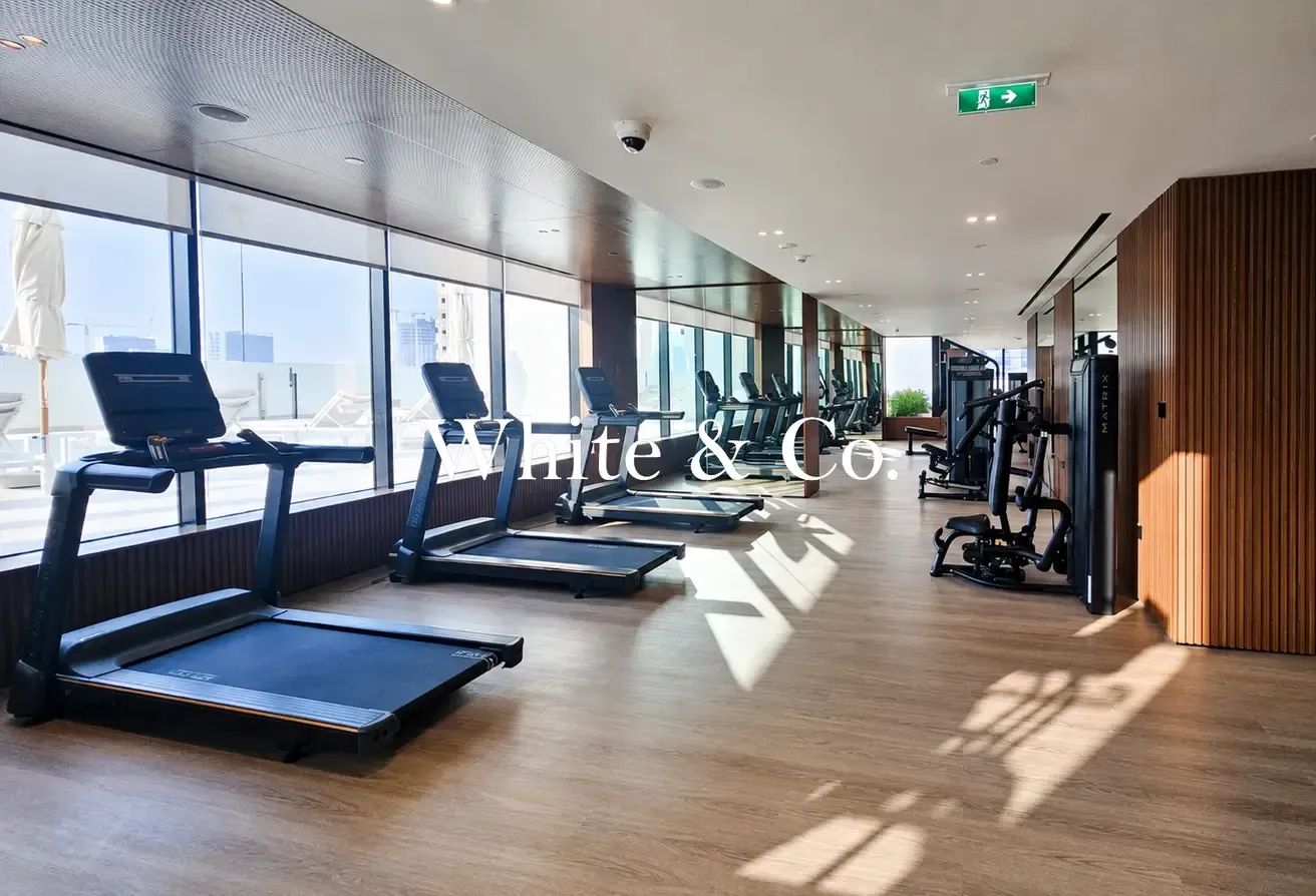 Unfurnished | Multiple Cheques | High Floor