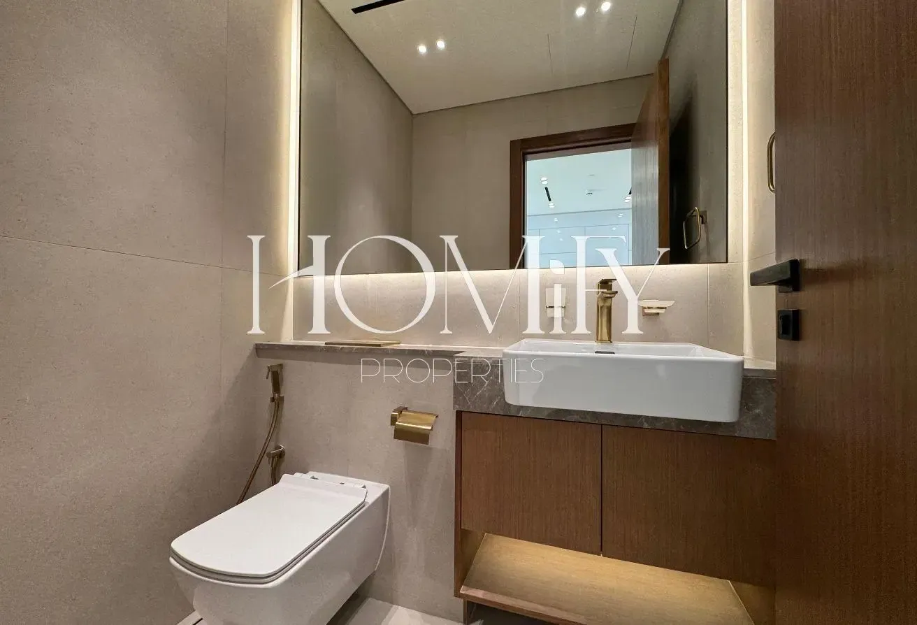 POOL VIEW | SMART HOME | FITTED KITCHEN