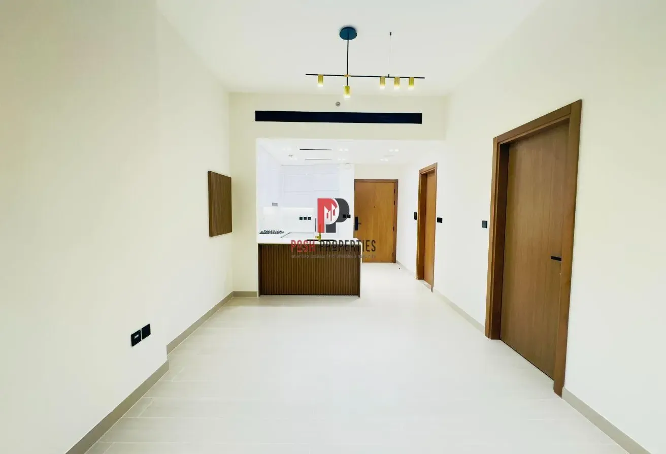 Spacious 1BR l Higher floor l Prime location