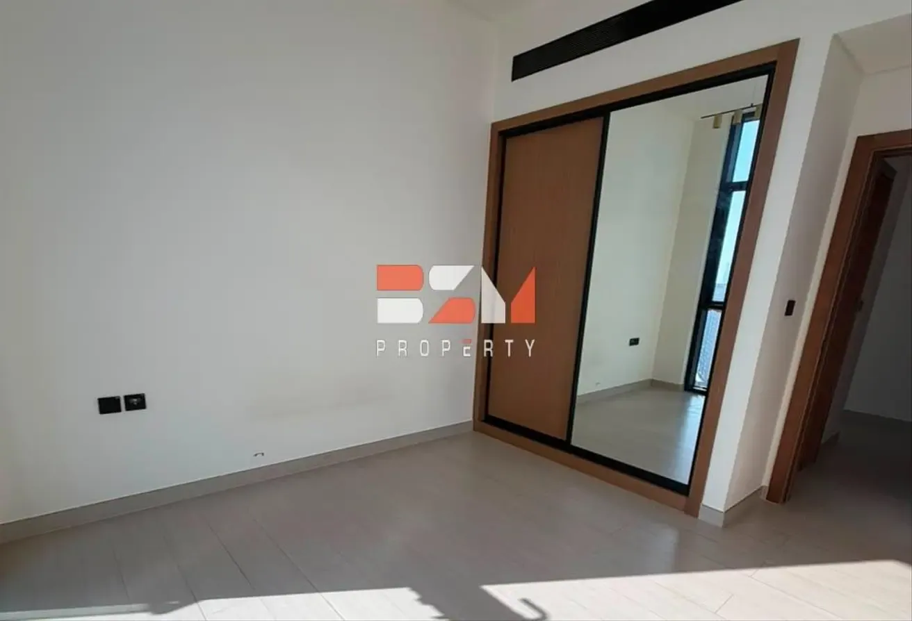 Higher Floor | Brand New | Open View