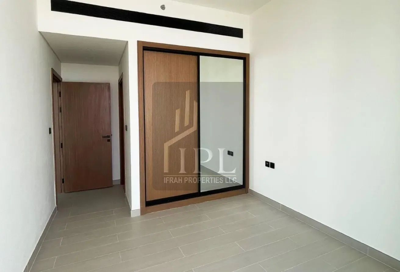 Luxury Apartment | Flexible Cheques | Unfurnished