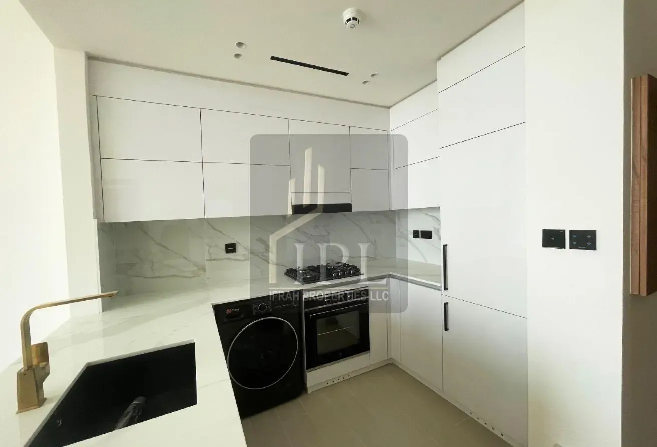Luxury Apartment | Flexible Cheques | Unfurnished